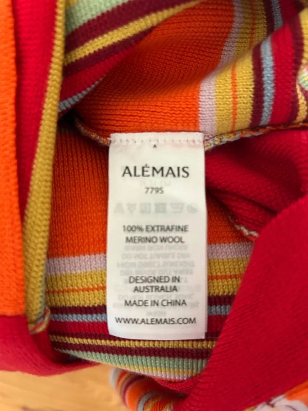 NWT Alemais extra fine merino wool skirt, XS - Picture 6 of 6